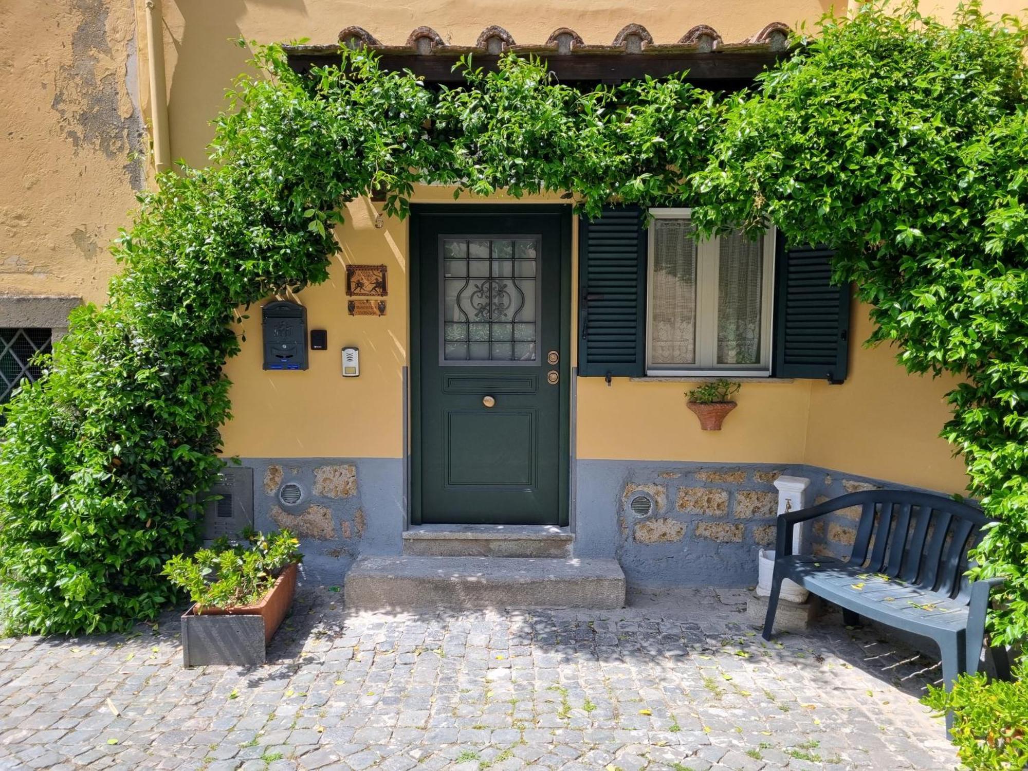 Casa Vacanze Nives トゥスカーニア エクステリア 写真